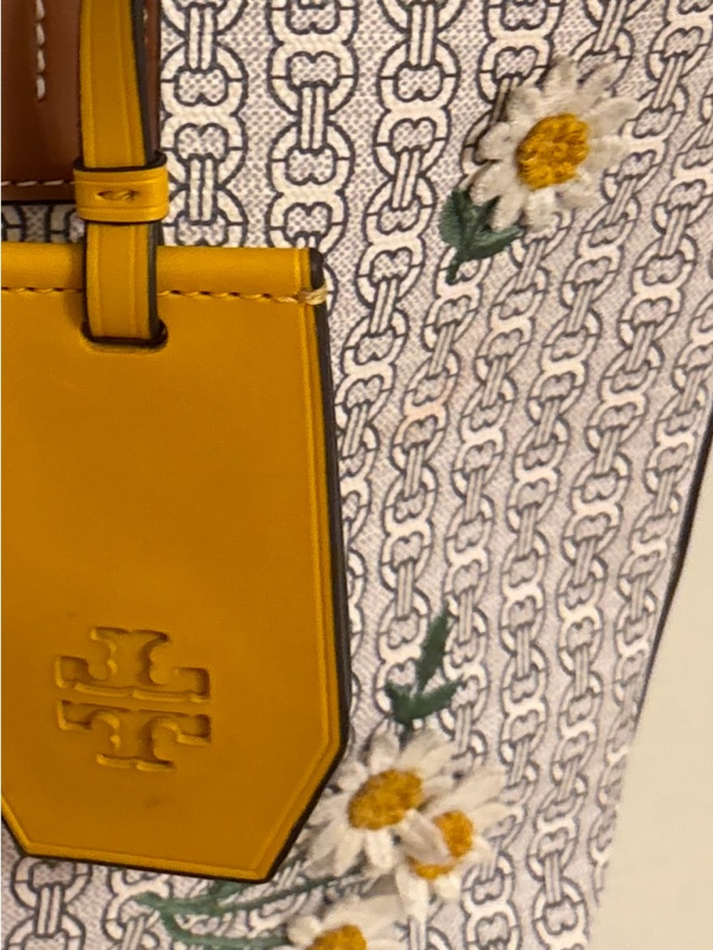 Limited Edition Tory Burch Gemini Tote Bag with Daisy Embroidery & Yellow Tag - Picture 15 of 16